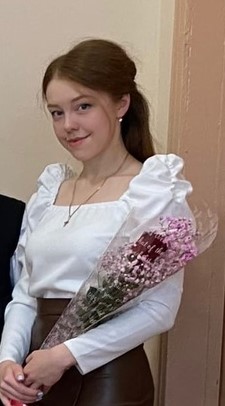 Крюкова Людмила Игоревна.